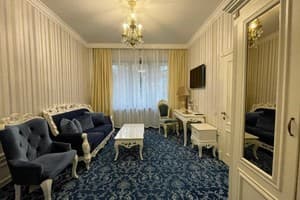 Olympic Hotel 12